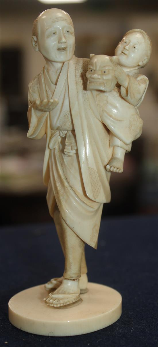 A Japanese ivory okimono, Meiji period, 12.5cm